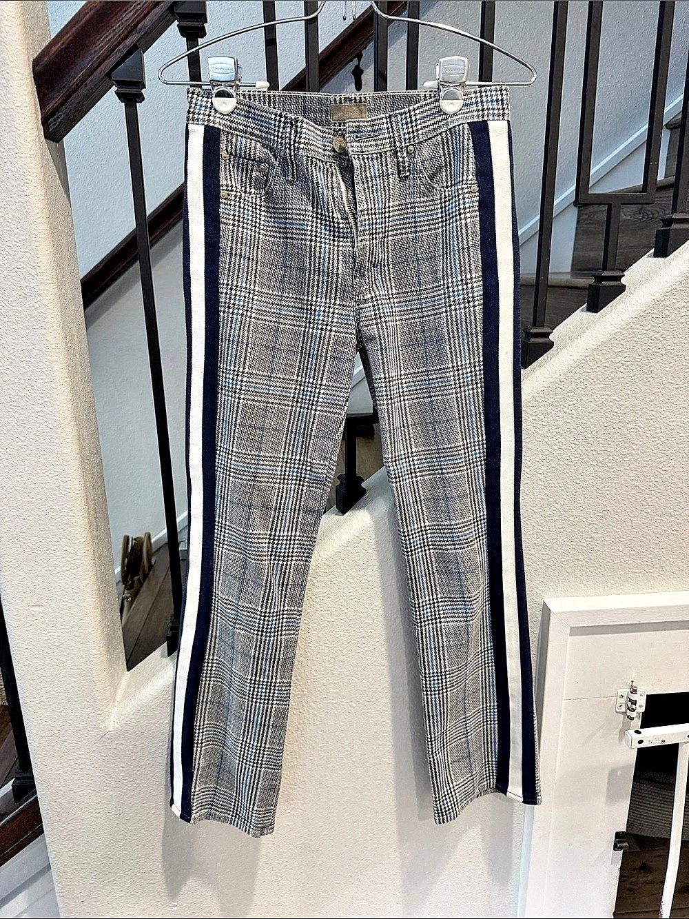 MOTHER The Insider Plaid Side Stripe Ankle Jeans in Blue & White